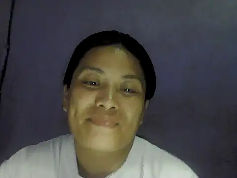 Snapshot of Uniquebeauty32 chatting on 17, 7, 2026 Uniquebeauty32 online show from 17, 7, 2026