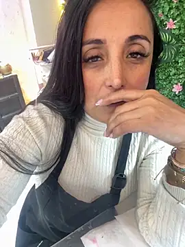 hotadhara01 online show from 4, 11, 2025