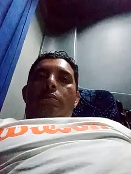 Snapshot of 125Delfin90 chatting on 11, 11, 2025 125Delfin90 online show from 11, 11, 2025