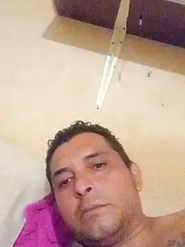 Snapshot of 125Delfin90 chatting on 6, 10, 2025 125Delfin90 online show from 6, 10, 2025