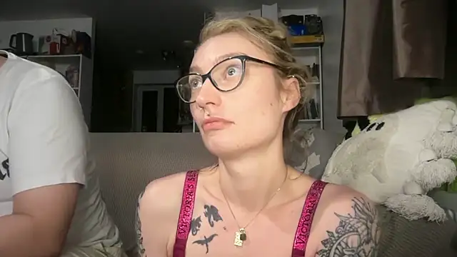 Snapshot of harleyblair chatting on 27, 5, 2026 harleyblair online show from 27, 5, 2026
