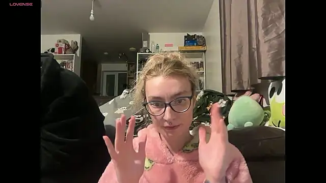 harleyblair online show from 27, 11, 2025