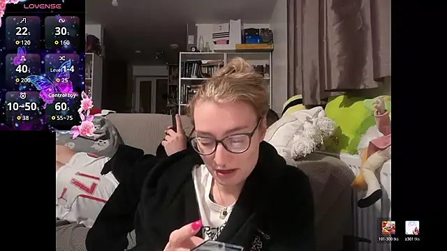 Snapshot of harleyblair chatting on 29, 4, 2026 harleyblair online show from 29, 4, 2026