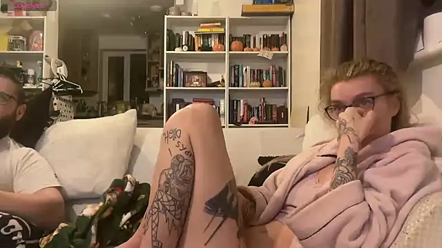 harleyblair online show from 11, 9, 2025