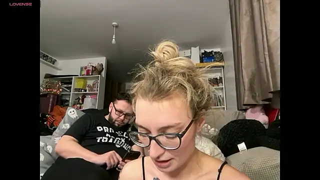 Snapshot of harleyblair chatting on 2, 2, 2026 harleyblair online show from 2, 2, 2026