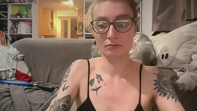 Snapshot of harleyblair chatting on 10, 5, 2026 harleyblair online show from 10, 5, 2026