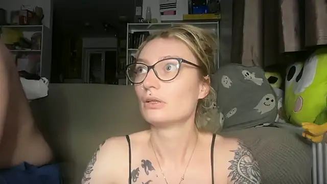 harleyblair online show from 8, 7, 2026