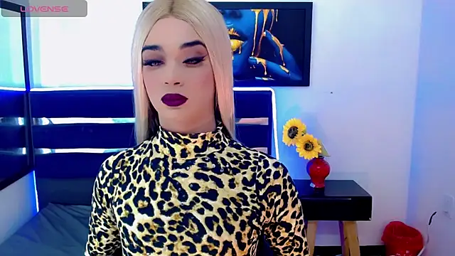 HANNAH BACKERS online show from 22, 9, 2025