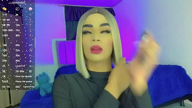 HANNAH BACKERS online show from 5, 11, 2025