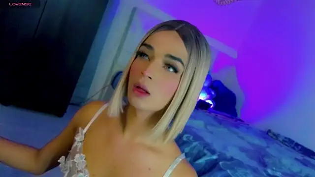 HANNAH BACKERS online show from 4, 10, 2025