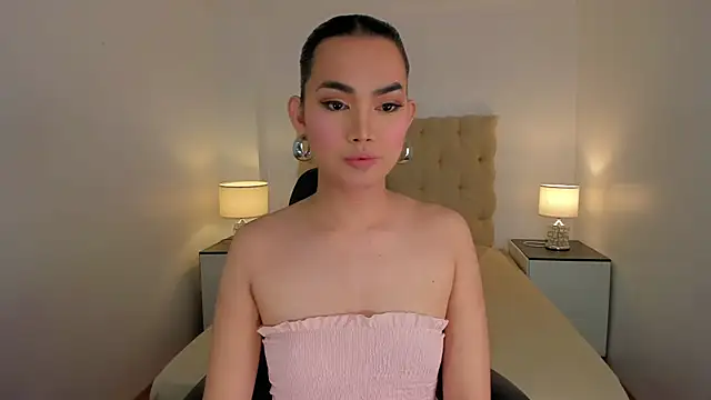 lovableXnaughty lily online show from 14, 1, 2026