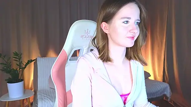 AlexsisFaee online show from 10, 11, 2025