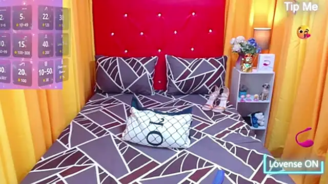 XxTsCarmellaHUGECOCKxX online show from 12, 5, 2026