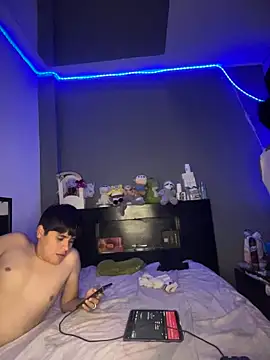 Snapshot of Kailertwink chatting on 7, 6, 2026 Kailertwink online show from 7, 6, 2026
