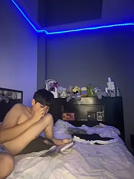 Kailertwink online show from 3, 6, 2026