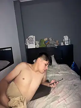 Kailertwink online show from 21, 3, 2026