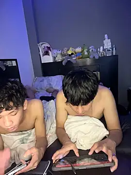 Kailertwink online show from 31, 5, 2026