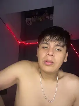 Kailertwink online show from 5, 4, 2026