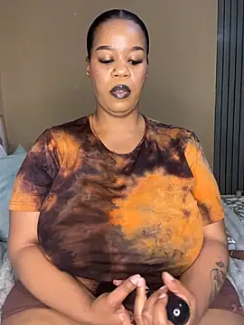 THICKBUNNYCHICKxxx online show from 10, 7, 2026