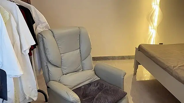 Robin-o3 online show from 19, 10, 2025