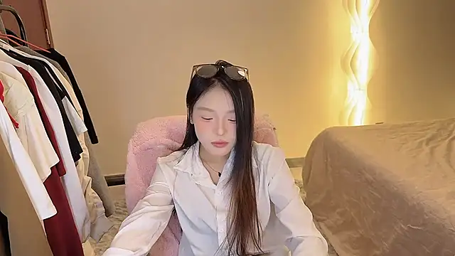 Robin-o3 online show from 14, 11, 2025