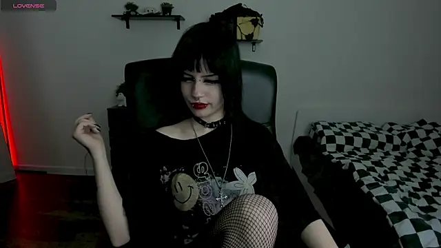 LiyaLuna online show from 6, 2, 2026