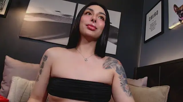 LUNACOCKSLAYER online show from 5, 4, 2026