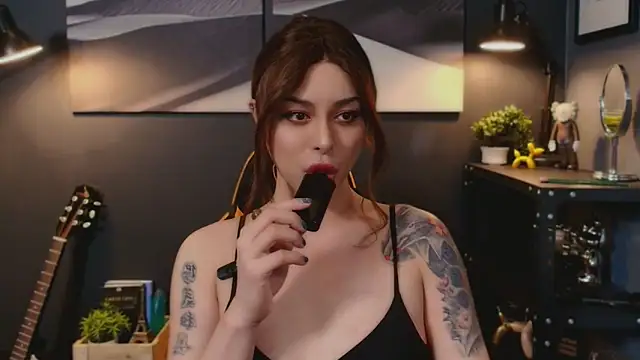 LUNACOCKSLAYER online show from 10, 2, 2026