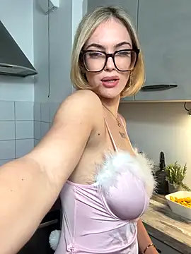 zoeypink online show from 26, 11, 2025