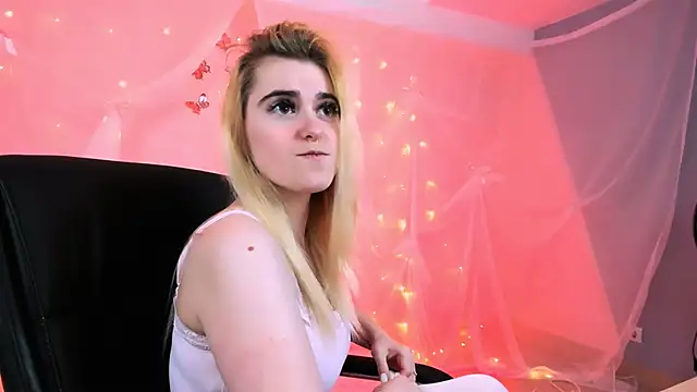 Stef Nicks online show from 3, 5, 2026