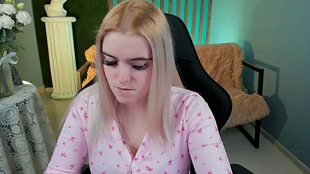 Stef Nicks online show from 2, 2, 2026