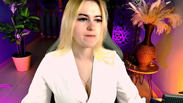 Stef Nicks online show from 4, 5, 2026