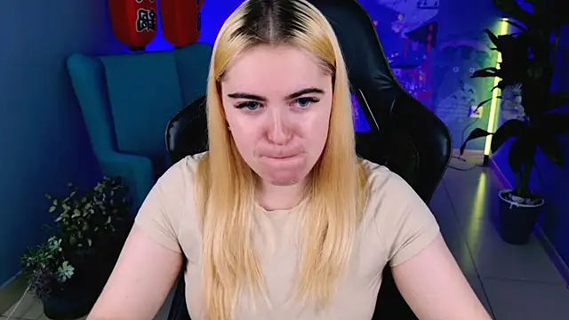 Stef Nicks online show from 12, 9, 2025