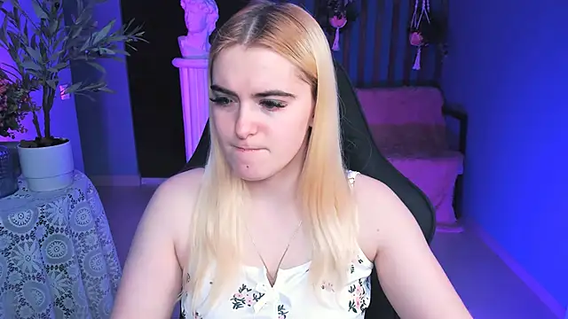 Stef Nicks online show from 1, 12, 2025