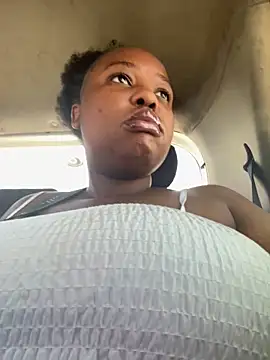 SEXYBOOBS21D online show from 17, 9, 2025