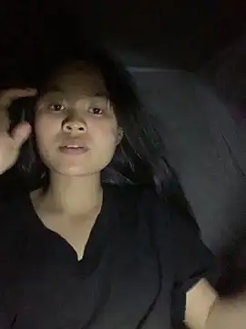 NhuFox online show from 30, 10, 2025