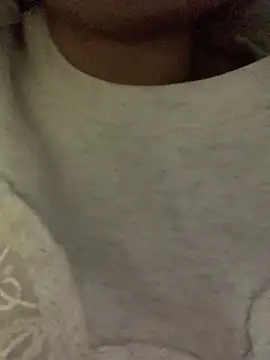 NhuFox online show from 14, 12, 2025