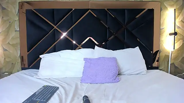 AliciaJerez1 online show from 9, 10, 2025