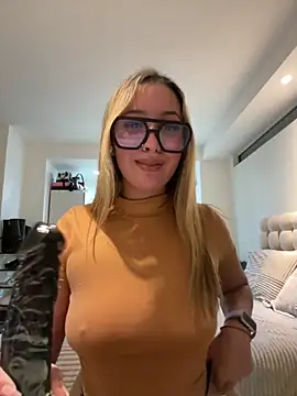 miagarcia250 online show from 4, 5, 2026
