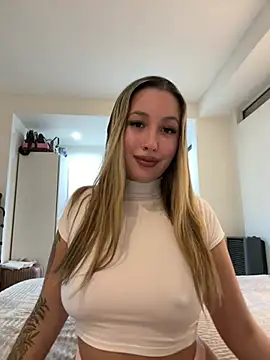 miagarcia250 online show from 13, 7, 2026