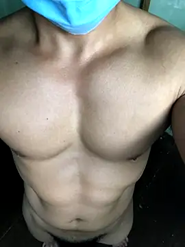 Huynh-duc-huy online show from 27, 11, 2025