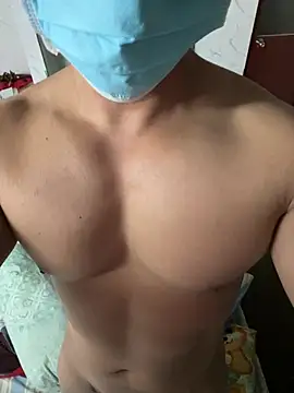 Snapshot of Huynh-duc-huy chatting on 29, 5, 2026 Huynh-duc-huy online show from 29, 5, 2026
