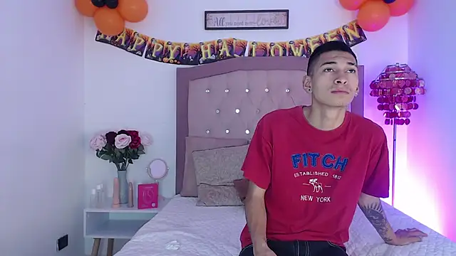 AmelieAndAce online show from 14, 10, 2025