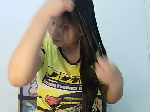 wildasianbigboobs online show from 17, 10, 2025