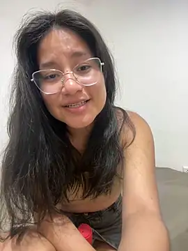 johanageminis online show from 5, 11, 2025