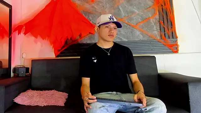 jeremytonner online show from 28, 10, 2025