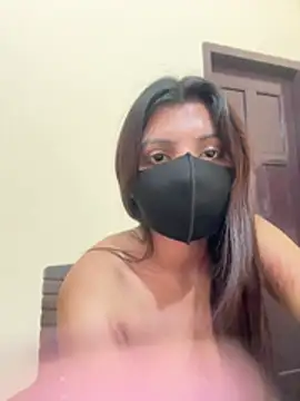 Snapshot of _01ruhi chatting on 7, 7, 2026 01ruhi online show from 7, 7, 2026