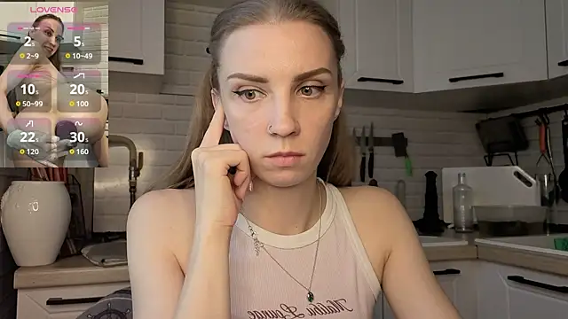Snapshot of Edena_ chatting on 12, 6, 2026 Edena online show from 12, 6, 2026