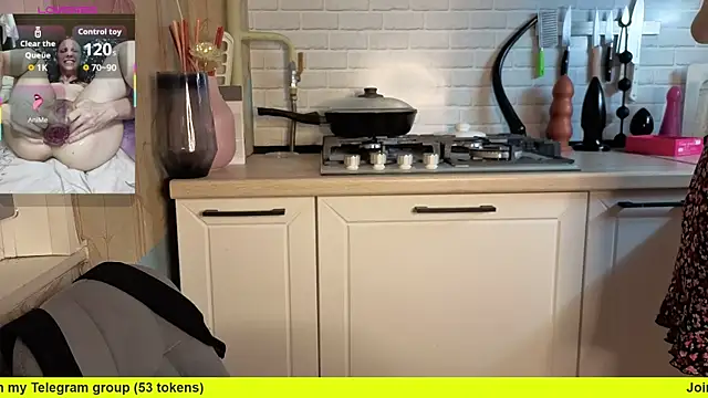 Edena  online show from 4, 10, 2025