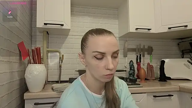 Snapshot of Edena_ chatting on 9, 6, 2026 Edena online show from 9, 6, 2026